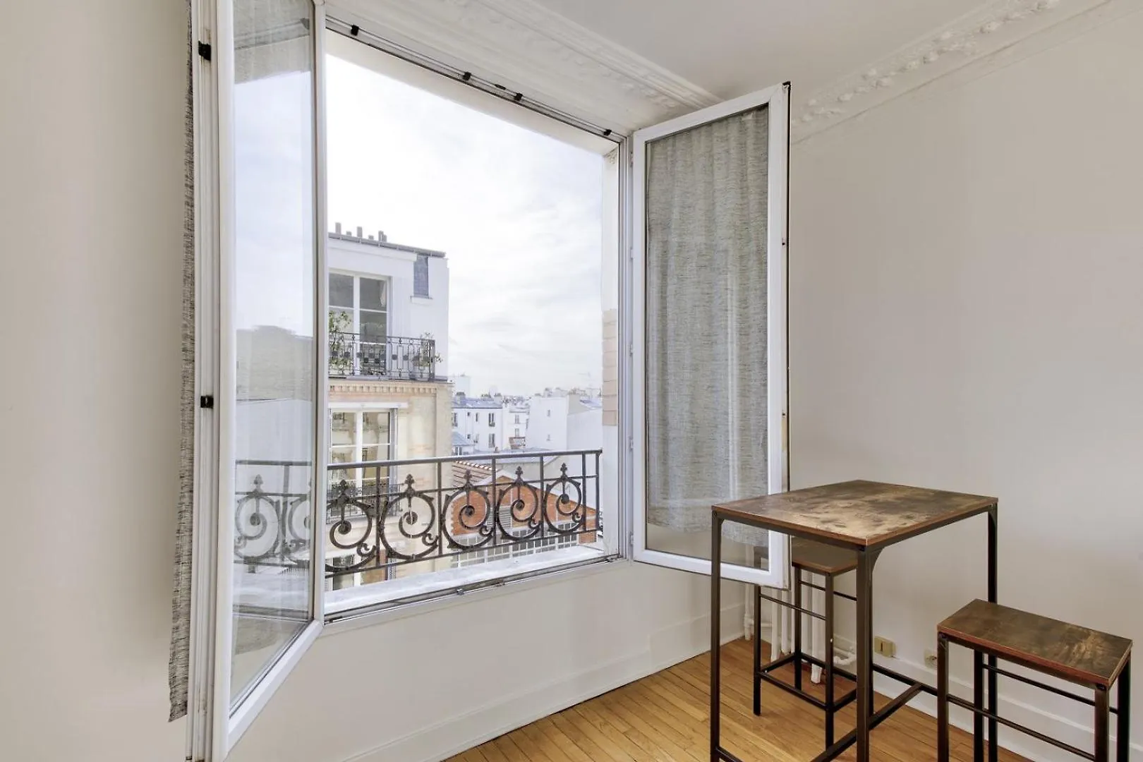 Lejlighed 568 Dulong - Superbe Parisien Paris